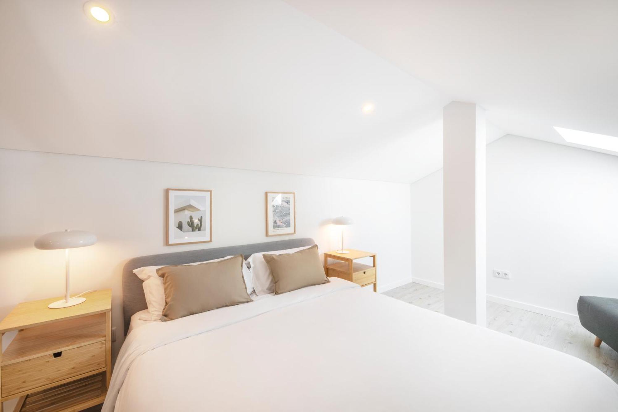 Lisbon Oriente Suites By Olala Homes Exterior photo
